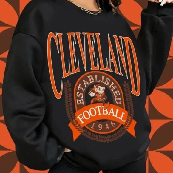 Cleveland Browns shirt- Vintage Unisex Football Crewneck shirt - Picture 1 of 2